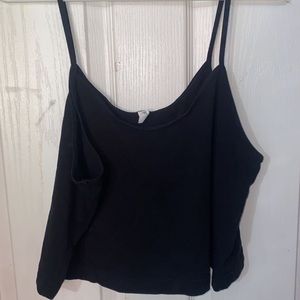 Black crop tank